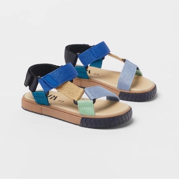 Zara Other - Zara toddler Velcro sandals size 24 (8 toddler)